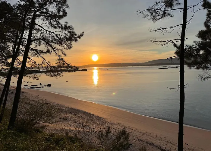 Paseo Maritimo-a * Ла-Исла-де-Ароса